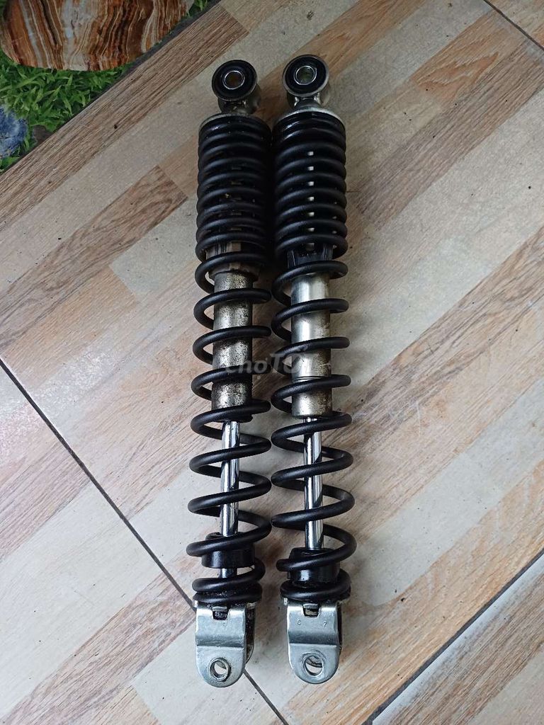 Phuộc sau zin ab 125. Mua bán Phụ tùng xe tại Huyện Nhà Bè Tp Hồ Chí Minh được đăng bởi Phong Phan hình 1