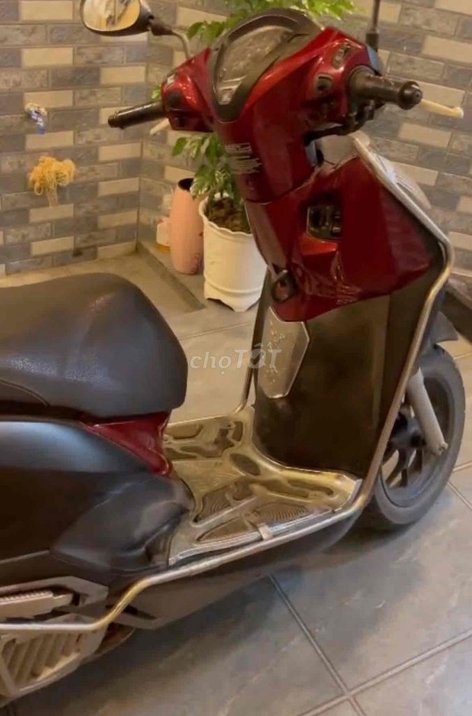 Cần bán xe lead 2019- Biển 34 E1. chính chủ từ đâu. Mua bán Xe máy tại Quận Hải An Hải Phòng được đăng bởi Thành hình 2