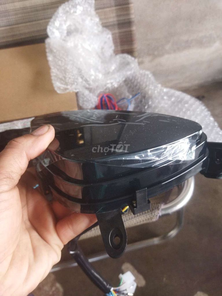 Đồng hồ điện tử xe máy Mio màu đen. Mua bán Phụ tùng xe tại Huyện Long Điền Bà Rịa - Vũng Tàu được đăng bởi Nguyễn Nguyên hình 3