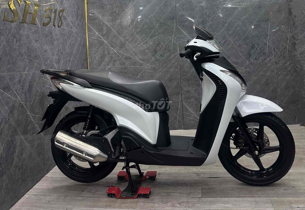 Honda SH Ý 2010 полный 150i с номерами Хошимина