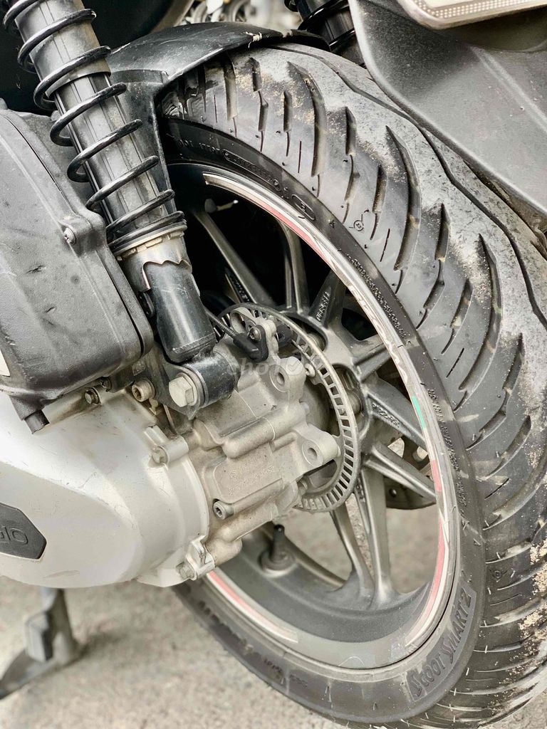 Piaggio Medley 125 2018 ABS chính chủ BSTP giá tốt. Mua bán Xe máy tại Thành phố Thủ Đức Tp Hồ Chí Minh được đăng bởi Khương Phan hình 11
