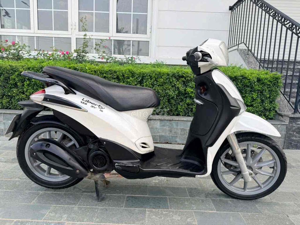 Piaggio Liberty 125 ie Белый