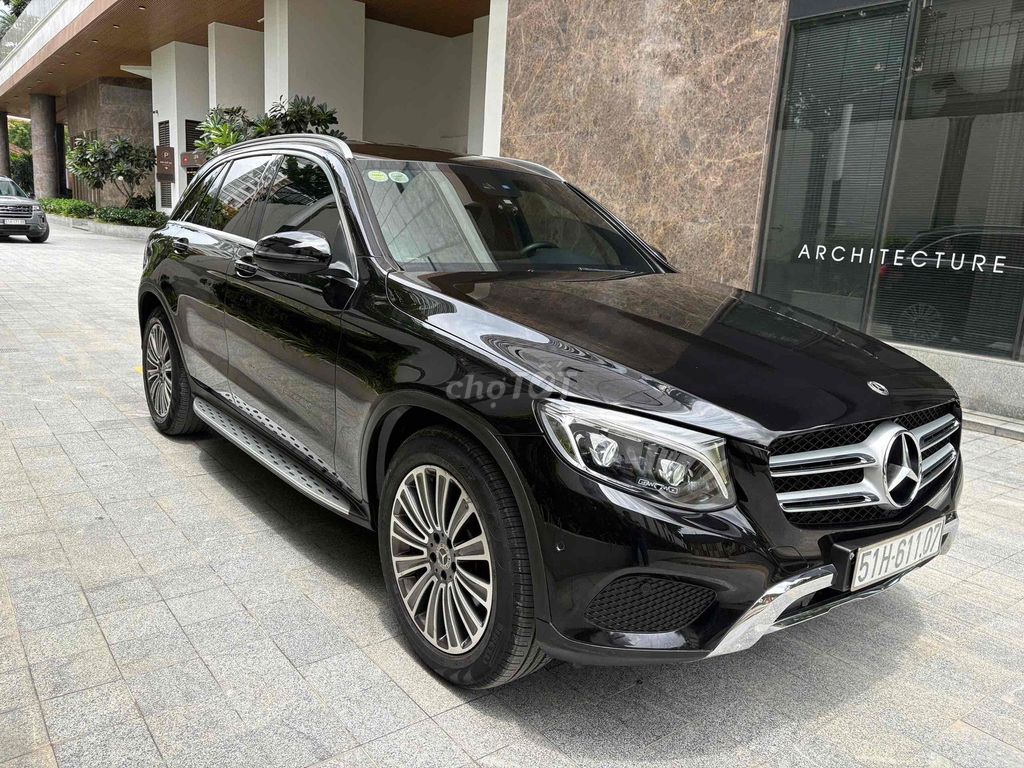 Mercedes Benz GLC 250 4Matic 2019 Черный 79.000 км