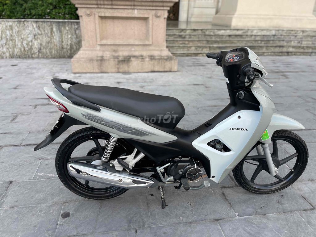 xe đẹp lướt,rẻ cho ae chơi. Mua bán Xe máy tại Thành phố Vinh Nghệ An được đăng bởi Mạnh Nhỏ hình 17