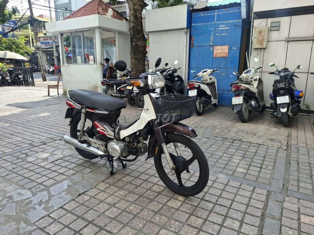 Xe dream Hàn Quốc. Mua bán Xe máy tại Quận 7 Tp Hồ Chí Minh được đăng bởi trình minh sơn hình 1