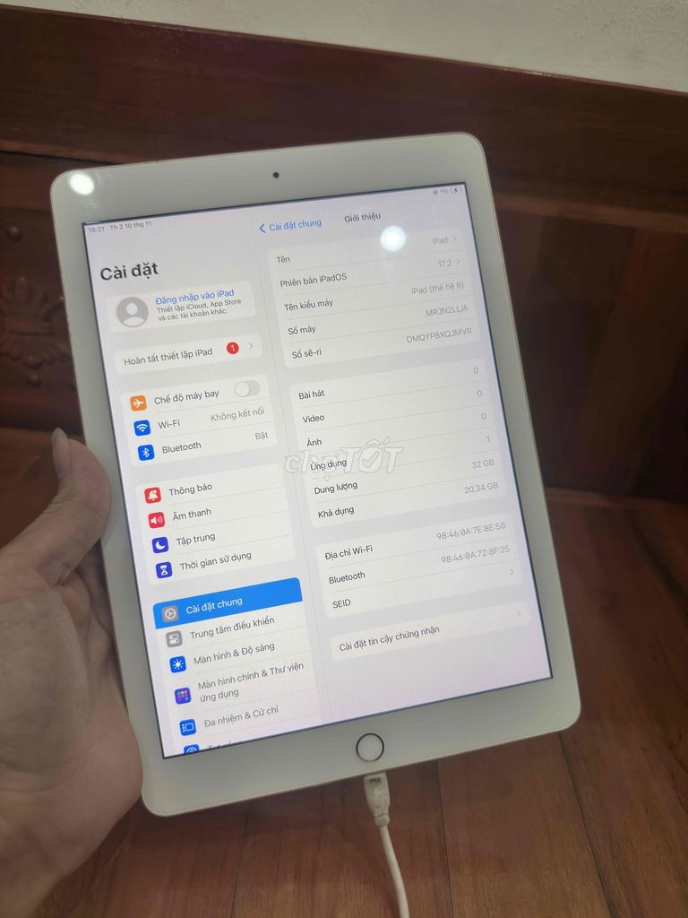 iPad Gen 6 32Gb. Mua bán Máy tính bảng tại Quận Ba Đình Hà Nội được đăng bởi Chí Hướng Smartphone Cs HN hình 1
