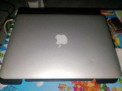 Cần bán Macbook pro 2014