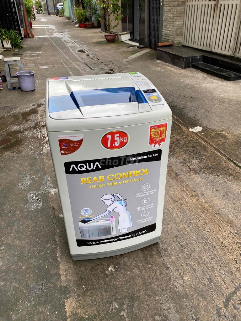 thanh lý máy giặt Sanyo đang dùng tốt 7.5kg. Mua bán Máy giặt tại Quận Tân Phú Tp Hồ Chí Minh được đăng bởi NGỌC TRÂM hình 1