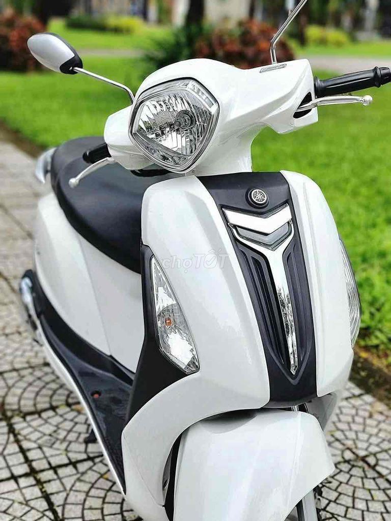 Lên đời xe cần bán . Grande 2016. Mua bán Xe máy tại Quận Cẩm Lệ Đà Nẵng được đăng bởi trịnh thanh nhã hoà hình 2