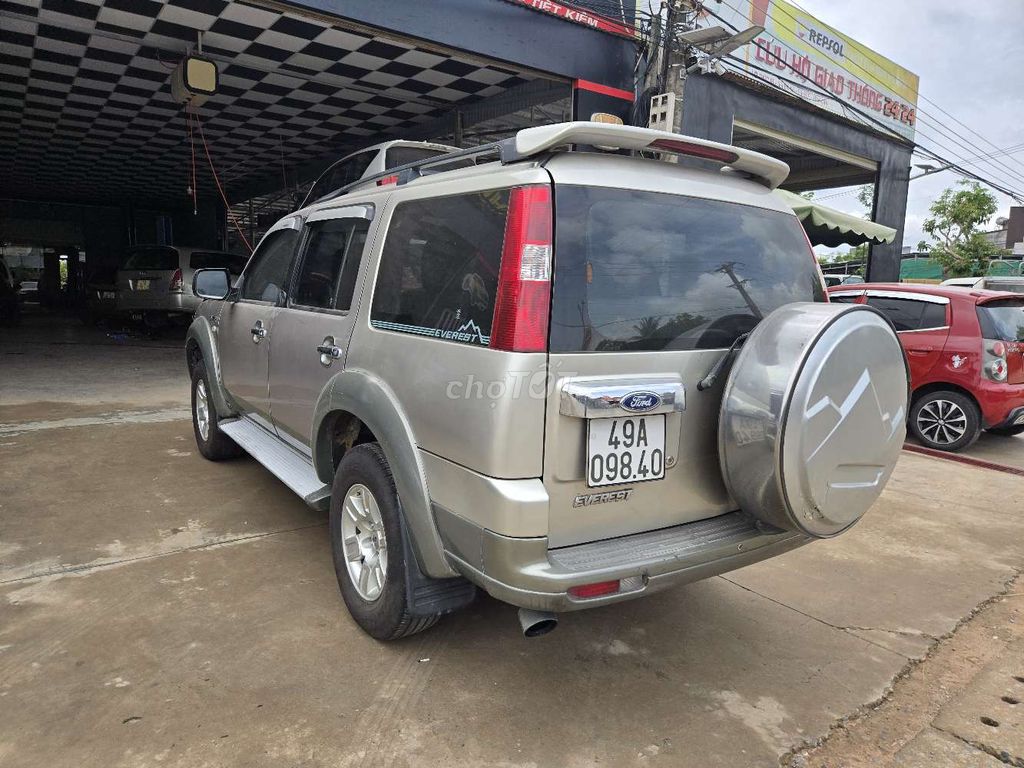 Ford Everest 2008 Limited 4x2 - 100000 km. Mua bán Ô tô tại Huyện Ea Súp Đắk Lắk được đăng bởi Quang thiện hình 7