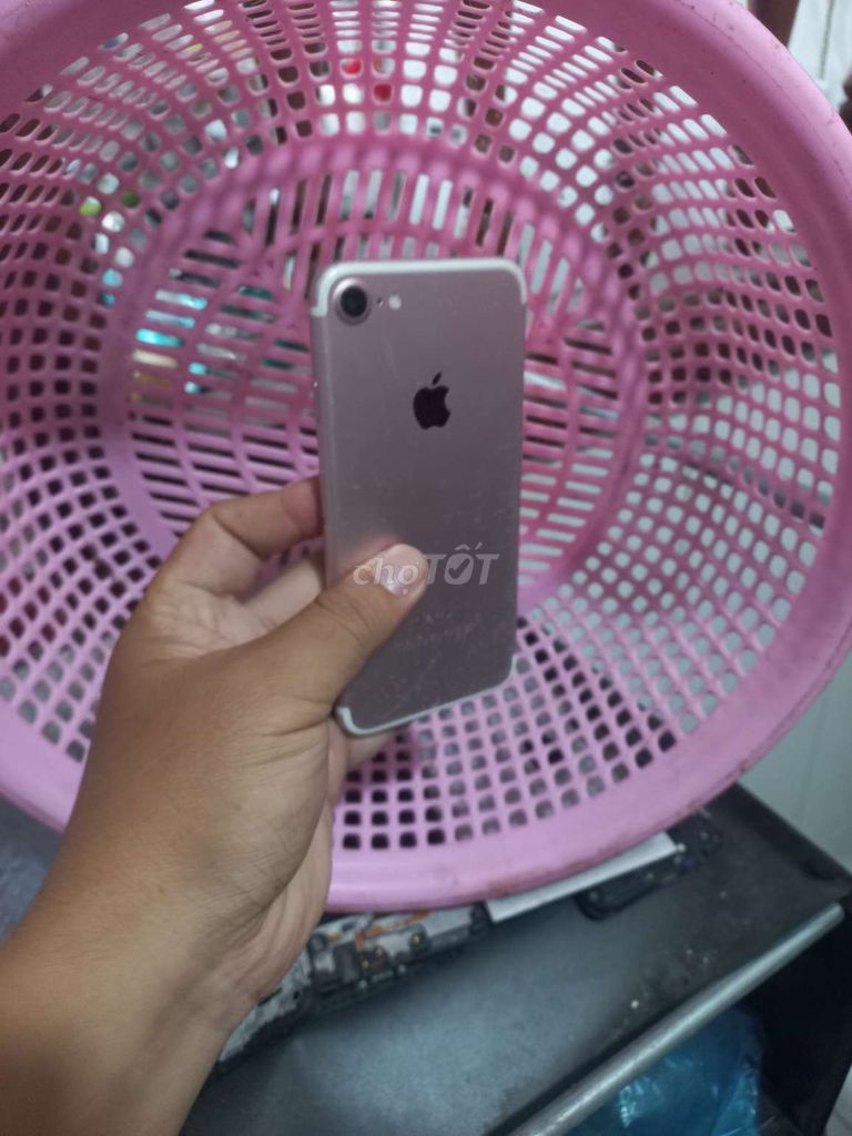 Apple iPhone 7 32GB Hồng sai êm pin châu. Mua bán Điện thoại tại Quận Ninh Kiều Cần Thơ được đăng bởi Thảo Nguyễn hình 1