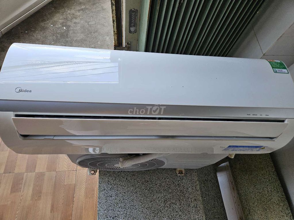 Máy lạnh Midea 1 ngựa Đã qua sử dụng. Mua bán Máy lạnh, điều hoà tại Thành phố Vũng Tàu Bà Rịa - Vũng Tàu được đăng bởi Đỗ Thắng hình 1