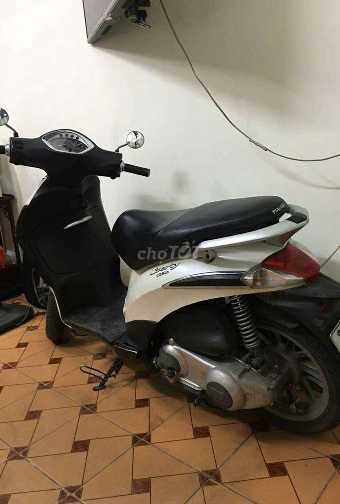 Bán Liberty, IE 125, Việt, gin 100%. Mua bán Xe máy tại Quận Hai Bà Trưng Hà Nội được đăng bởi Vũ Hùng hình 2