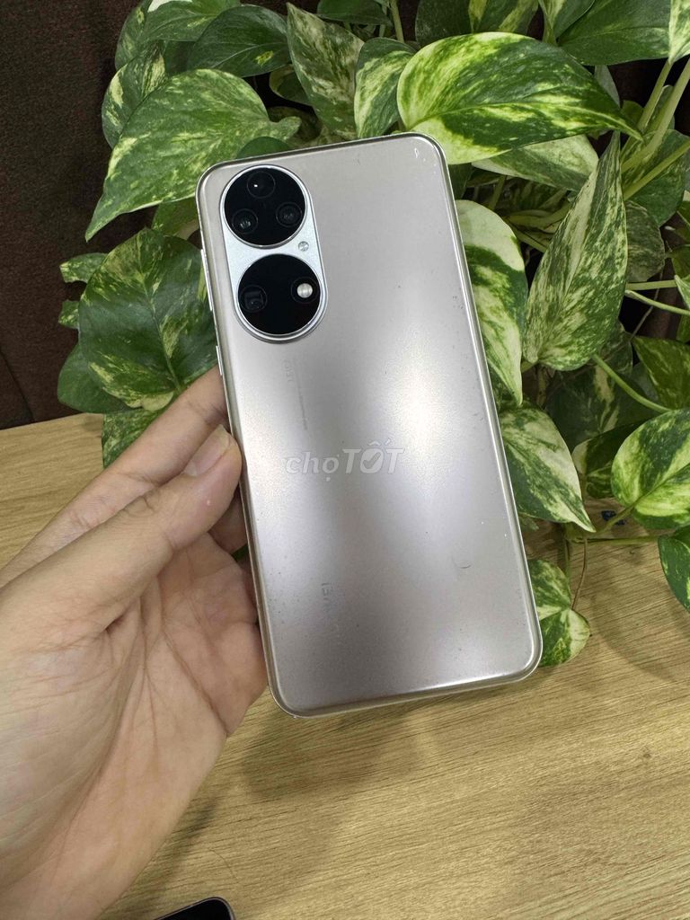 Huawei P50e 8GB 256GB Vàng CÓ COD. Mua bán Điện thoại tại Quận Hoàng Mai Hà Nội được đăng bởi Gia Vinh hình 1
