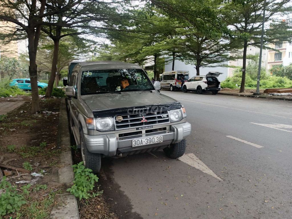 2004 XX 3.0 - 200000 km. Mua bán Ô tô tại Thành phố Thủ Đức Tp Hồ Chí Minh được đăng bởi sơn hình 1