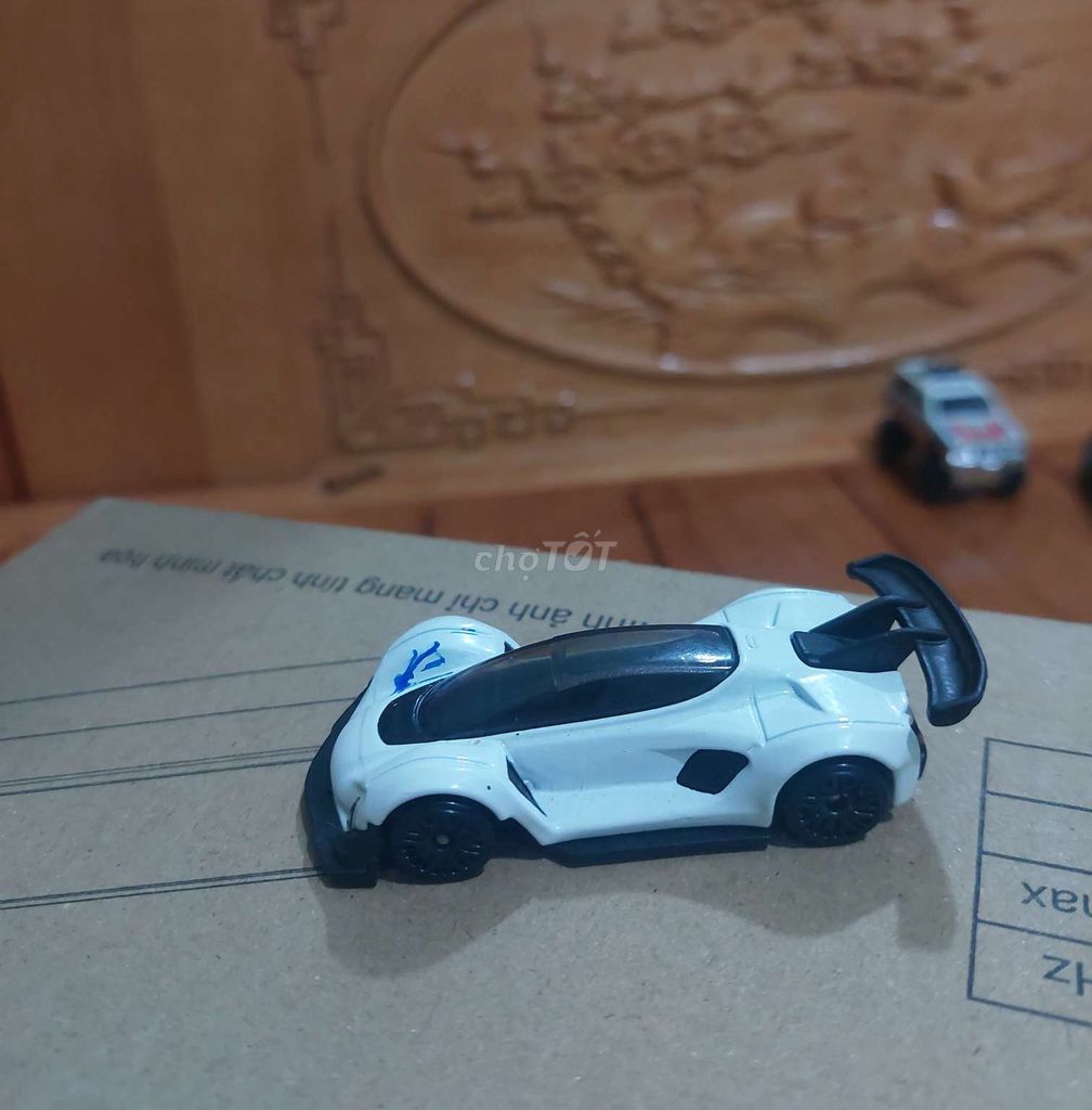 Xe mô hình Kim loại Đa màu sắc Trưng bày