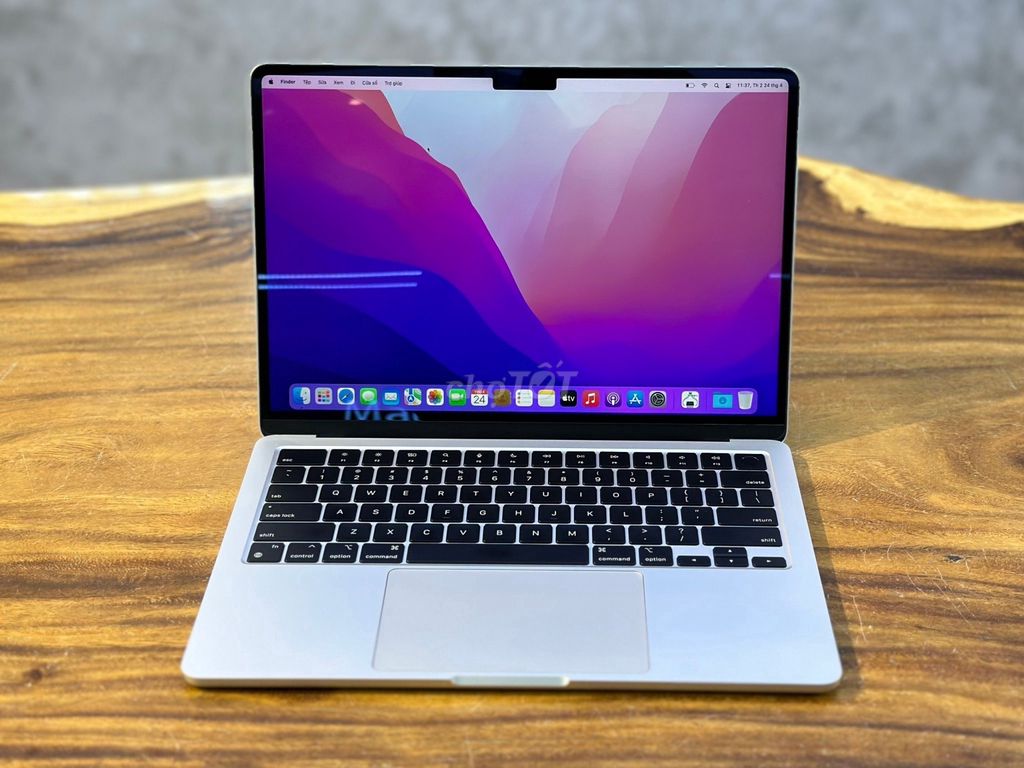 Apple MacBook Air 2022 13.6" M2/8G/256GB likenew