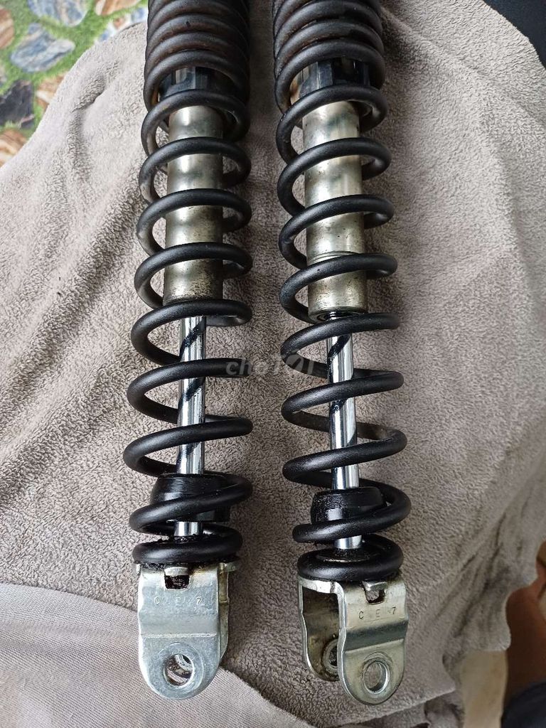 Phuộc sau zin ab 125. Mua bán Phụ tùng xe tại Huyện Nhà Bè Tp Hồ Chí Minh được đăng bởi Phong Phan hình 5