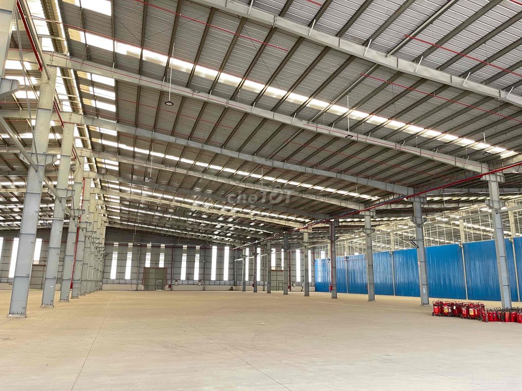 2000m2 Diện tích nhà xưởng cho thuê sản xuất hay chứa hàng tại Long An. Cho thuê văn phòng, mặt bằng kinh doanh tại Huyện Bến Lức Long An được đăng bởi KHOXUONGVIPVN hình 2