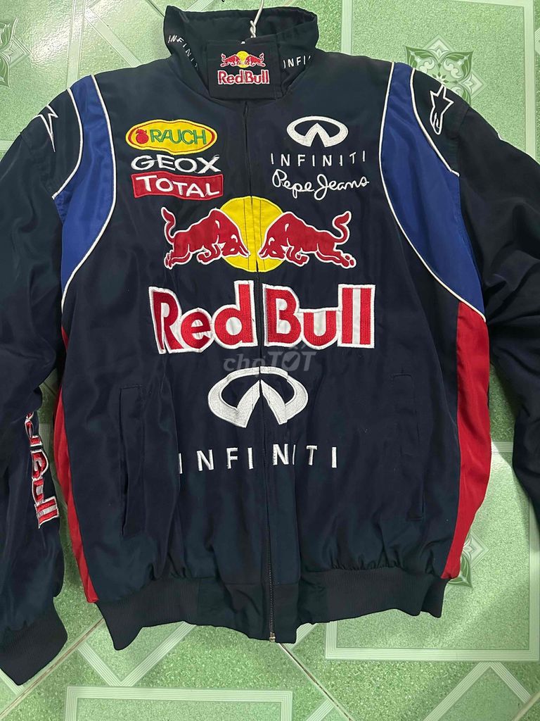 Áo khoác Red Bull Nam Đen. Mua bán Quần áo tại Thành phố Biên Hòa Đồng Nai được đăng bởi huymagia hình 1