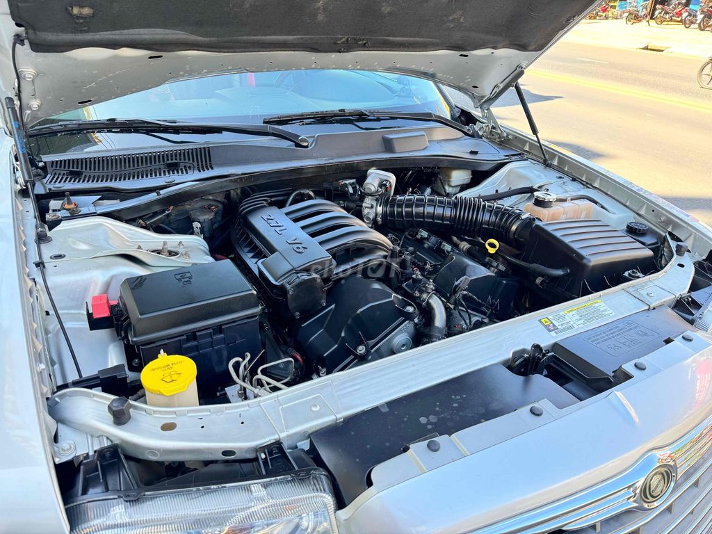 Chrysler 300C 2009 - 68000 km, Hàng siêu tầm cực m. Mua bán Ô tô tại Quận 12 Tp Hồ Chí Minh được đăng bởi a Bo hình 5