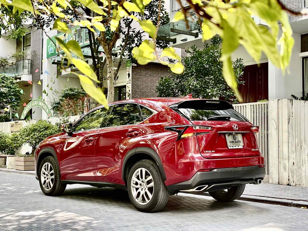 Lexus NX200T 2016 Màu Đỏ - 95000 km. Mua bán Ô tô tại Quận Thanh Xuân Hà Nội được đăng bởi Trần Trí Cường hình 6