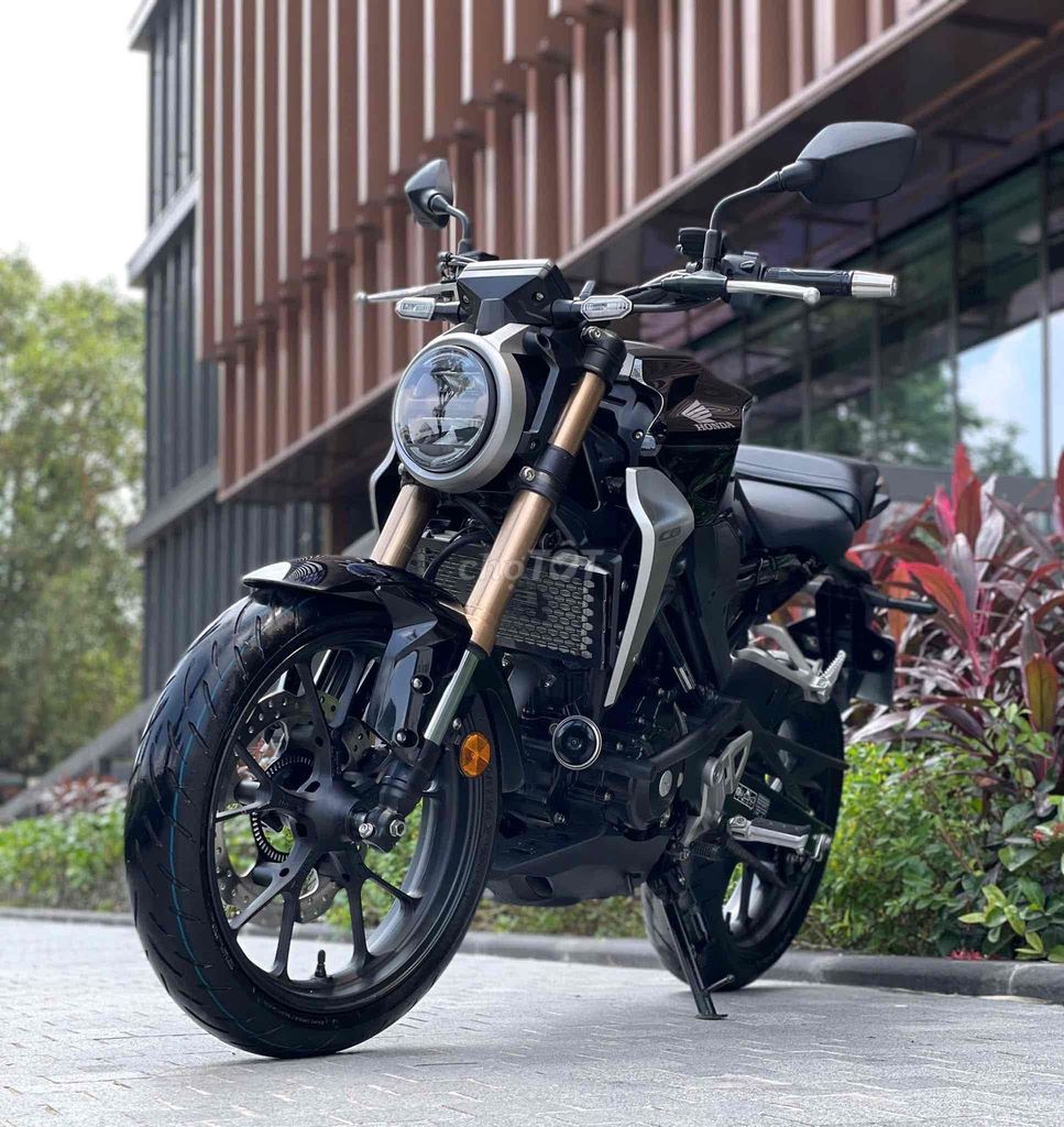 Honda CB 300R 2022. Mua bán Xe máy tại Quận Cầu Giấy Hà Nội được đăng bởi Tuấn Việt Motor hình 5