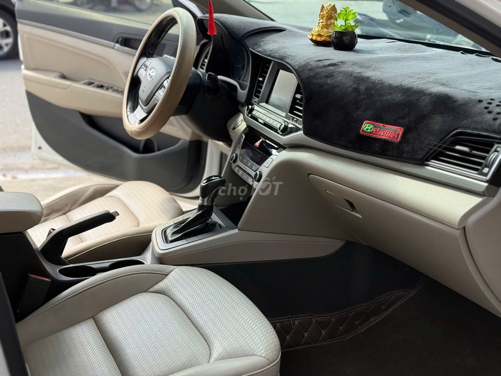 Hyundai Elantra 1.6 AT 2018 màu trắng. Mua bán Ô tô tại Thành phố Thuận An Bình Dương được đăng bởi Thắng Trần Auto hình 20