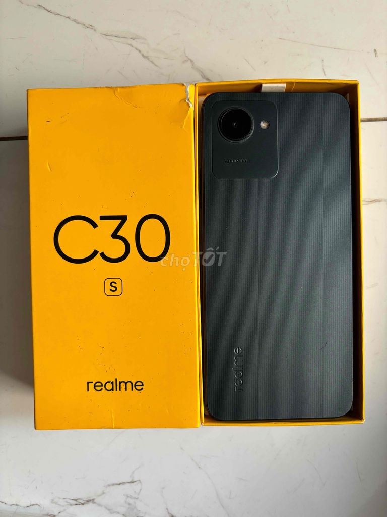 Realme 32GB Đen Đã Sử Dụng Vỏ Sườn Cấn Có Đủ Đồ