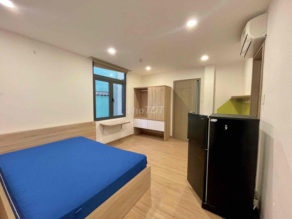 Phòng studio cửa sổ 30m2 full ngay Nguyễn Hữu Cảnh Bình Thạnh