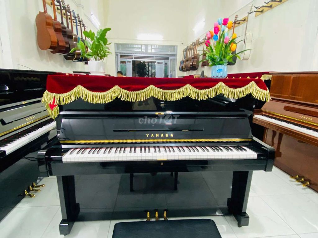 Piano cơ Yamaha U1E like new