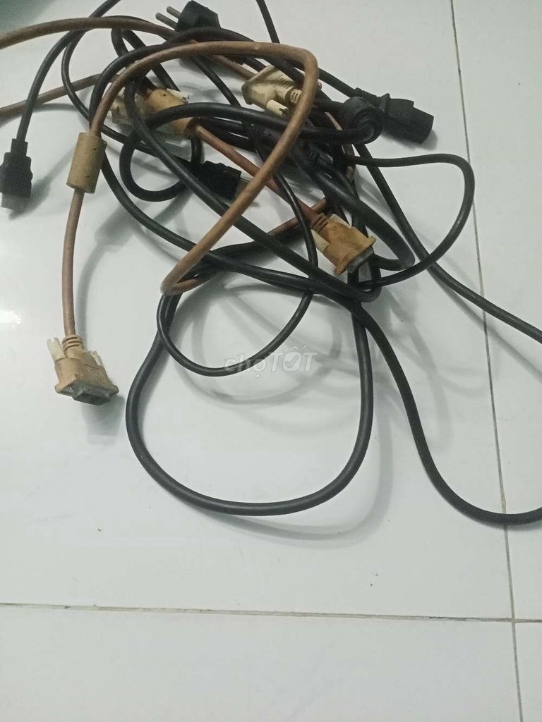 Cáp DVI Nguồn HDMI Đen Nâu. Mua bán Phụ kiện (Màn hình, Chuột...) tại Huyện Củ Chi Tp Hồ Chí Minh được đăng bởi Kien hình 1