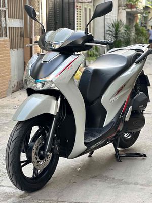 Sh 125 CBS 2020 Xám xi măng. Biển đẹp 59U2-379.88