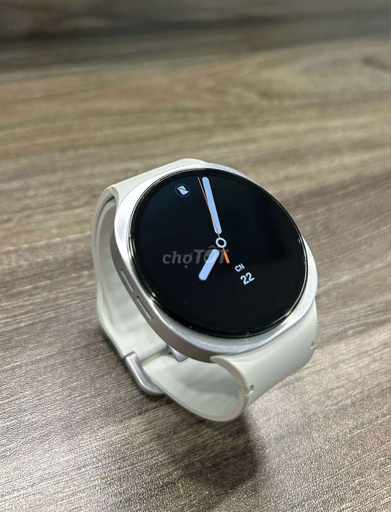 Samsung Watch 8 Trắng 44mm 99% đẹp. Mua bán Thiết bị đeo thông minh tại Quận Ba Đình Hà Nội được đăng bởi TRẦN MINH SƠN hình 1