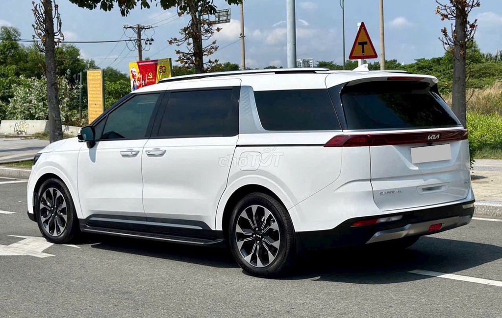 KIA Carnival 2.2D Signature 2022 - 35000 km. Mua bán Ô tô tại Thành phố Thủ Đức Tp Hồ Chí Minh được đăng bởi ĐỨC XE LƯỚT hình 14