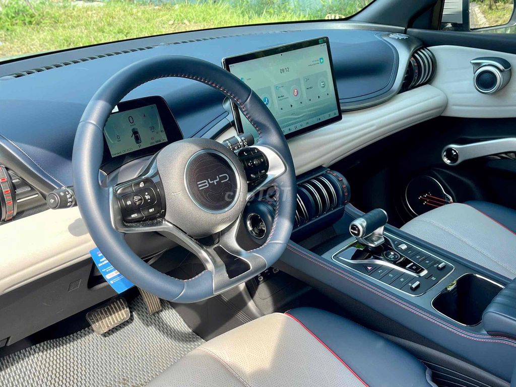 BYD Atto 3 2024 Bạc. Mua bán Ô tô tại Quận 8 Tp Hồ Chí Minh được đăng bởi nguyễn thúc khoa hình 9