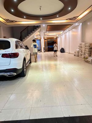 Rent · 3 bd · 320 м² · Quận 12, ул. Đường lê Văn Khương