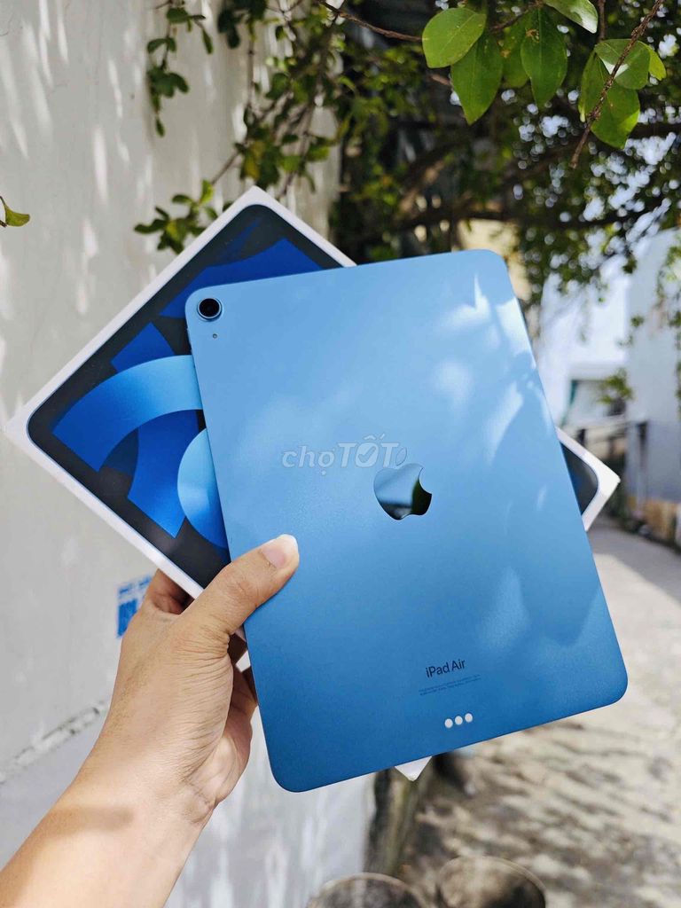 Ipad Air 5 64GB Wifi Sạc 70L Pin 100% BH 8.2025