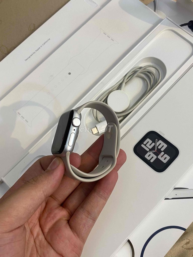 Applewatch Se gen 2 40mm Silver  Vna Chip ngang s8