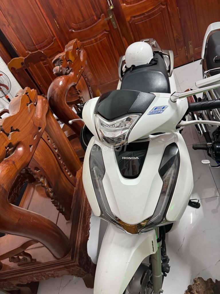 SH125 XE NHÀ ĐANG ĐI. Mua bán Xe máy tại Huyện Tịnh Biên An Giang được đăng bởi Nam hình 5