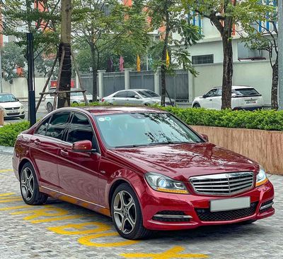Merc C250 2011 - 12v km zin. Xe cực chất. Mua bán Ô tô tại Quận Long Biên Hà Nội được đăng bởi Mr Tài Oto