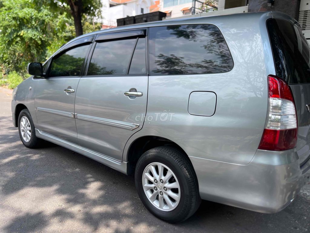 Toyota Innova 2013 2.0G  tự động - 150000 km. Mua bán Ô tô tại Quận 7 Tp Hồ Chí Minh được đăng bởi A Việt hình 6