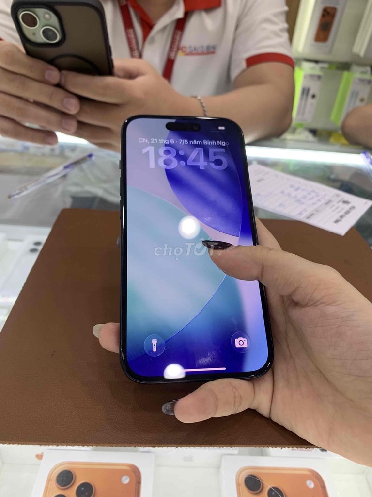 iPhone 14 Pro/15 còn face không mực pin ok. Mua bán Điện thoại tại Thành phố Thủ Đức Tp Hồ Chí Minh được đăng bởi nguyen trúc hình 1