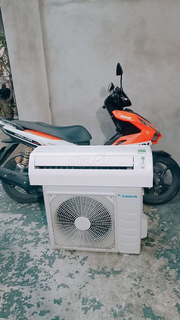 Máy lạnh Daikin 1hp zin đẹp