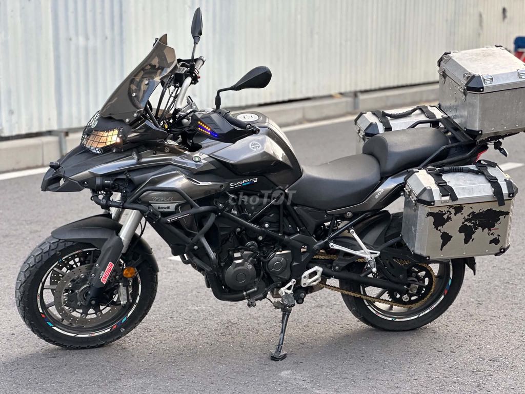 Бенелли TRK502 АБС 2019, серый, 40 000 км