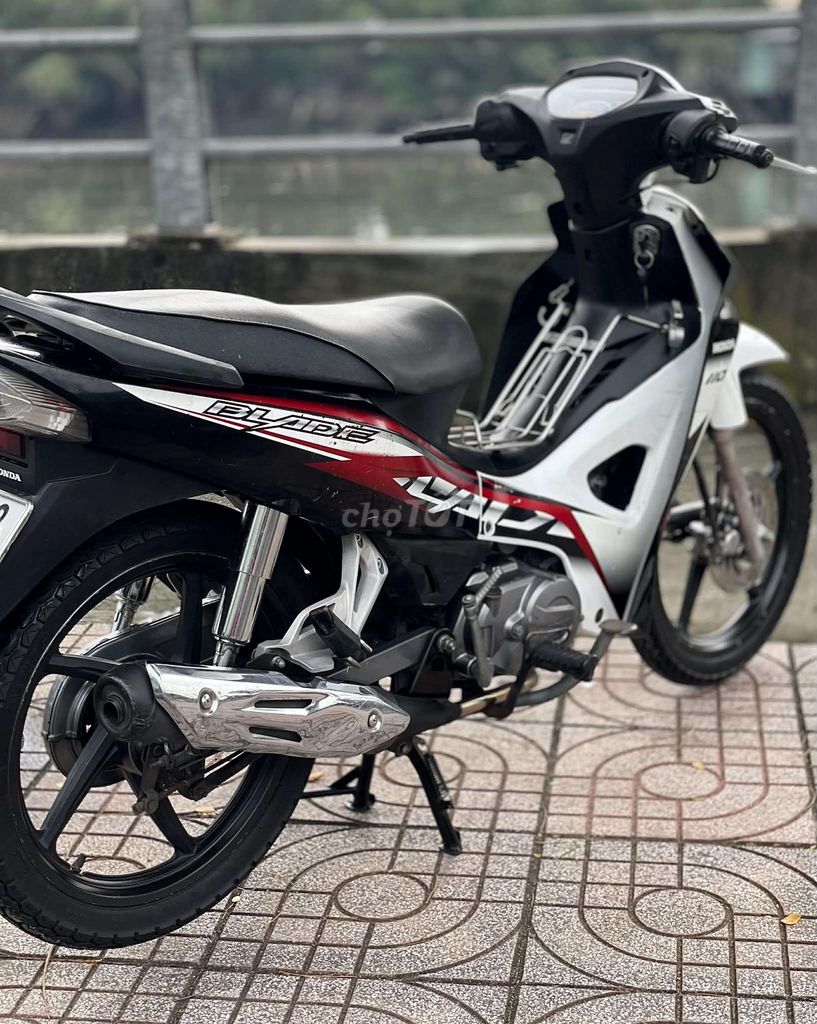 Honda blade 110 bstp chính chủ. Mua bán Xe máy tại Quận 8 Tp Hồ Chí Minh được đăng bởi Đặng Thái Hòa hình 5