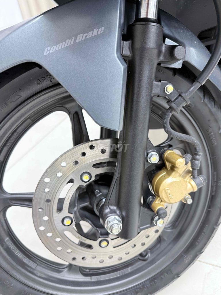 AB 125 chạy lướt cuối 2024 cần sang nhượng. Mua bán Xe máy tại Quận Thanh Khê Đà Nẵng được đăng bởi THẾ MẪN CHUYÊN XE LƯỚT CÓ BÁN TRẢ GÓP  hình 8