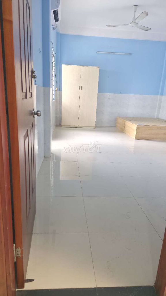PHÒNG TRỌ CAO CẤP GẦN CHỢ, TRƯỜNG HỌC