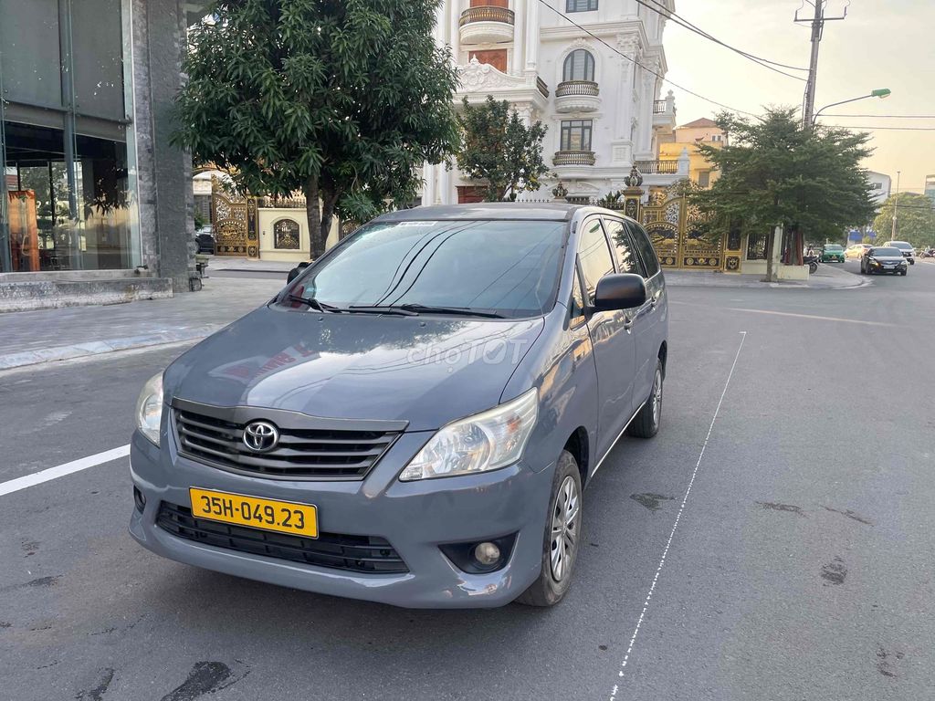 Toyota Innova 2015 - 20000 km. Mua bán Ô tô tại Huyện Cam Lâm Khánh Hòa được đăng bởi lê phi hình 16