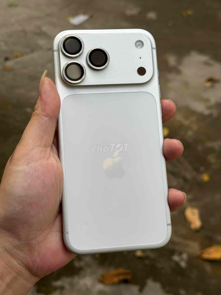 Iphone 17 Pro Max 256Gb Lock. Mua bán Điện thoại tại Quận Hà Đông Hà Nội được đăng bởi Lee Mobile hình 1
